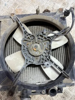  Вентилятор радиатора Mazda 121 2 Арт 93621451, вид 2