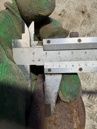  Диск тормозной передний Mazda 121 2 Арт 93621456, вид 3