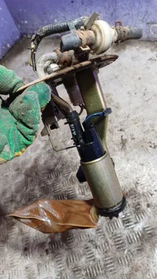  Насос топливный Mazda 121 2 1.3л Арт 93621586, вид 3