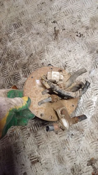  Насос топливный Mazda 121 2 1.3л Арт 93621586, вид 2