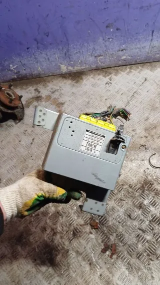 B3N118881A Блок управления двигателем Mazda 121 2 1.3л Арт 93622107, вид 1