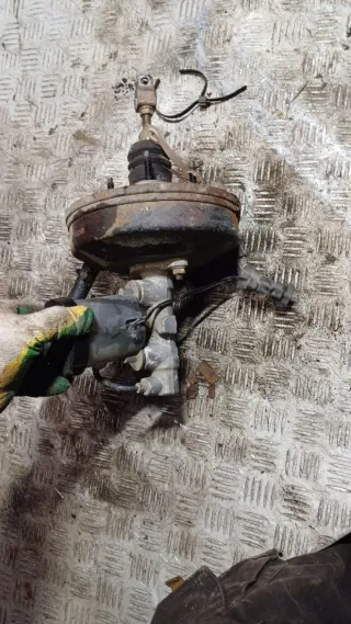  Вакуумный усилитель тормозов Mazda 121 2 Арт 93622109, вид 2