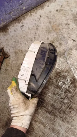  Щиток приборов (приборная панель) Mazda 121 2 Арт 93622122, вид 2