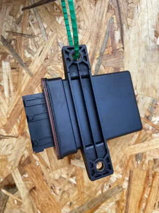 9622150880 Блок управления вентилятора Citroen Xantia Арт 93633107, вид 3