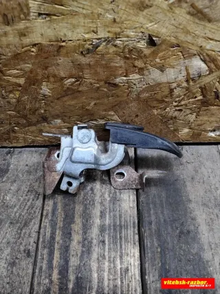  Ручка открытия лючка бензобака Mazda 626 GF Арт 93658526, вид 3