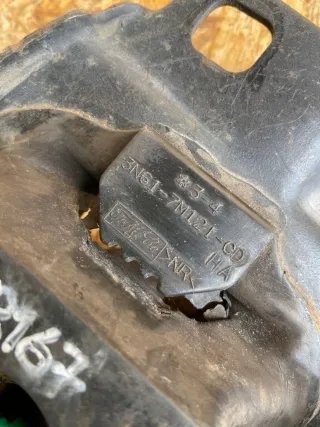 3N617M121CD Подушка крепления кпп Mazda 3 BK 1.6л Арт 93698157, вид 8