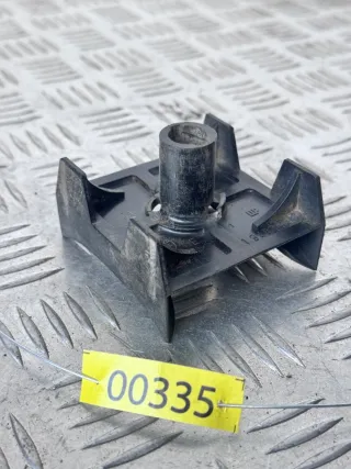 1944551, 51.11-1944551 Кронштейн крепления бампера BMW 5 E34 Арт 00335, вид 2