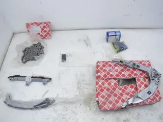 91201753, 11311704945, 1704945, 11311741236, 1742175, 7531813, 1741126, 1741777, 1928497656 Ремкомплект ГРМ BMW 8 E31 4.4л Арт 93754634, вид 1