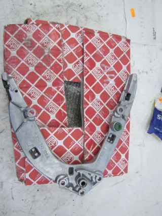 91201753, 11311704945, 1704945, 11311741236, 1742175, 7531813, 1741126, 1741777, 1928497656 Ремкомплект ГРМ BMW 8 E31 4.4л Арт 93754634, вид 16