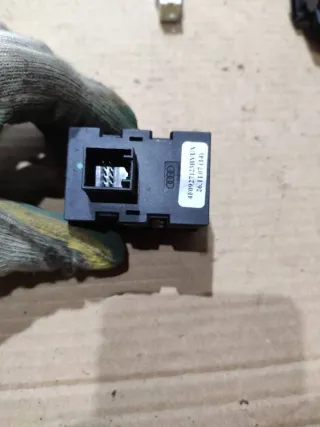  Кнопка освещения панели приборов Audi A6 C6 (S6,RS6) Арт 93762840, вид 2