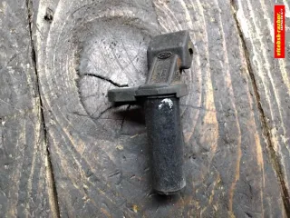 948F6C315AA Датчик коленвала Mazda 121 3 Арт 93781891, вид 1