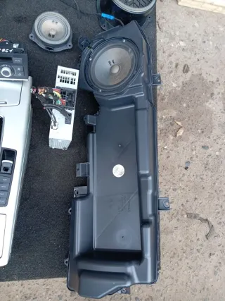 4F0035881B,4F0035382B,4G0035056,4F2857951B,4F0907468M,4F0035411,4F2820043AA,4F0035415,4F5035503M Аудиосистема (комплект) Audi A6 C6 (S6,RS6) Арт 93811051, вид 9