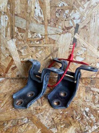  Петля двери передней левой Mazda 3 BK Арт 93845821, вид 1