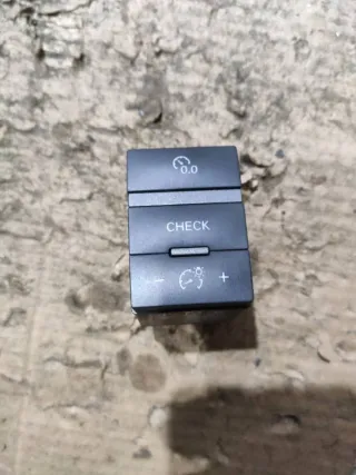  Кнопка освещения панели приборов Audi A6 C6 (S6,RS6) Арт 93901214, вид 1