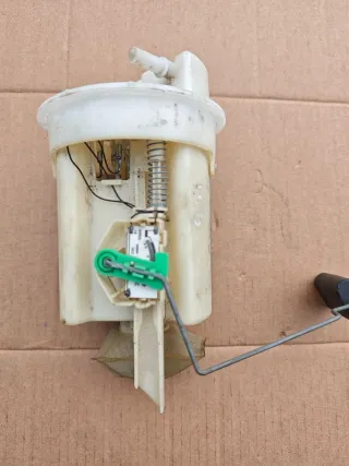 96319440-80 Насос топливный электрический (подкачка) Peugeot 306 Арт 93907656, вид 1