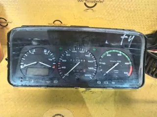 81117657 Фонарь габаритный задний правый Volkswagen Transporter T4 restailing Арт 93907918, вид 1