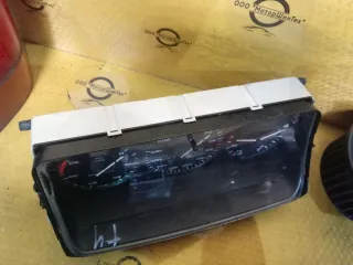 81117657 Фонарь габаритный задний правый Volkswagen Transporter T4 restailing Арт 93907918, вид 4