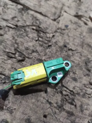 1K0909606 Датчик удара Audi A6 C6 (S6,RS6) Арт 93922295, вид 1