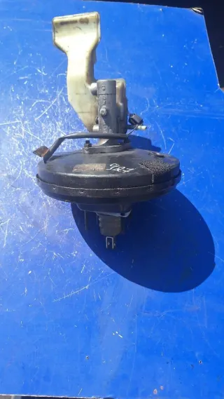 BP8J439508 Вакуумный усилитель тормозов Mazda 3 BK Арт 93934657, вид 1