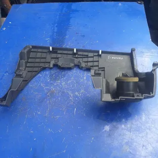 BP4K60360 Накладка декоративная Mazda 3 BK Арт 93943951, вид 2