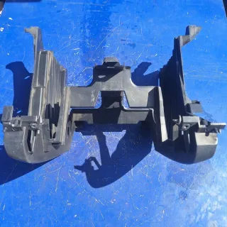  Накладка декоративная центральной консоли Mazda 3 BK Арт 93944828, вид 2