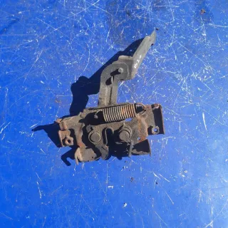  Замок капота Mazda 3 BK Арт 93946228, вид 1