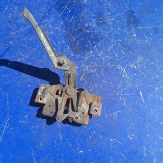  Замок капота Mazda 3 BK Арт 93946228, вид 2