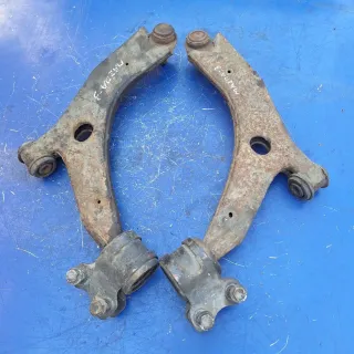  Рычаг передний левый Mazda 3 BK Арт 93952907, вид 1