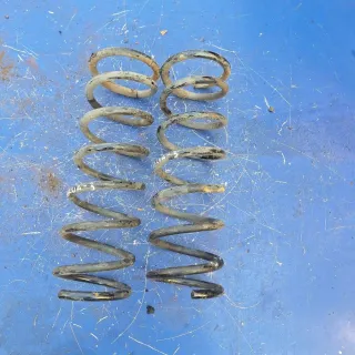  Пружина подвески задняя Mazda 3 BK Арт 93953101, вид 1