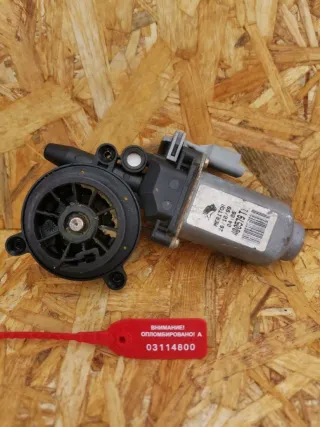 400579T1 Моторчик стеклоподъемника передний правый Citroen Xantia Арт 94060707, вид 1