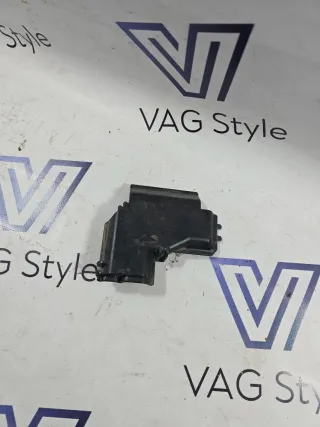 4F0971981A Крышка блока предохранителей Audi A6 C6 (S6,RS6) Арт 2278, вид 1