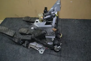 8D1721117E Педальный узел Audi A6 C6 (S6,RS6) Арт A1609, вид 2