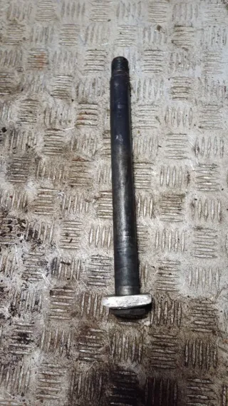  Ось колеса Suzuki moto GSX-R Арт 94218825, вид 1