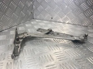 YS41F42701AA Петля крышки багажника Ford Focus 1 Арт 32111792709, вид 4