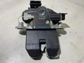  Замок крышки багажника Skoda Roomster 1 Арт 94345282, вид 2