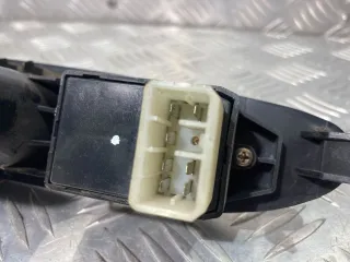  Кнопка стеклоподъемника заднего правого  Kia Sephia 1 Арт 32111822927, вид 4