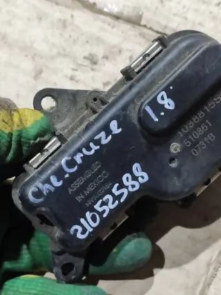 1038815S01 Механизмы изменения длины впускного коллектора Chevrolet Cruze J300 1.8л Арт 94402638, вид 5