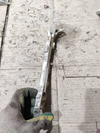  Кронштейн крепления бампера заднего Mazda 3 BK Арт 94480901, вид 2