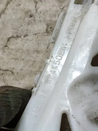 Кронштейн крепления бампера заднего Mazda 3 BK Арт 94480936, вид 4