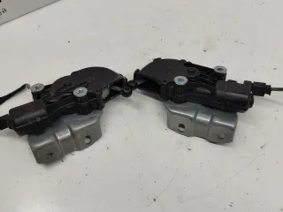 A1666700004 Электропривод форточки задней левой Mercedes GLS X166 Арт 7-328-66, вид 5