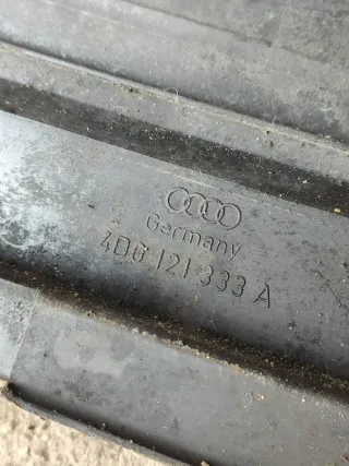 4D0121333A Дефлектор радиатора Audi A8 D2 (S8) Арт 94847526, вид 3