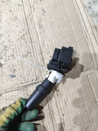  Переключатель подрулевой (стрекоза) Mazda 3 BK Арт 94930347, вид 2