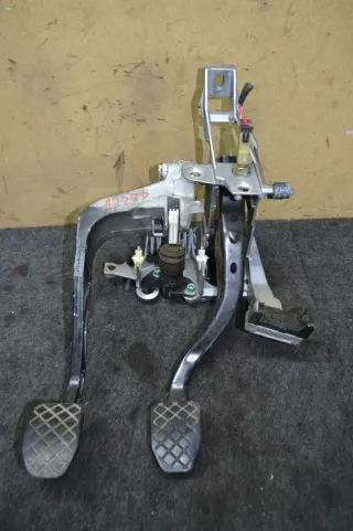 8D1721117E Педальный узел Audi A6 C6 (S6,RS6) Арт A2296, вид 1