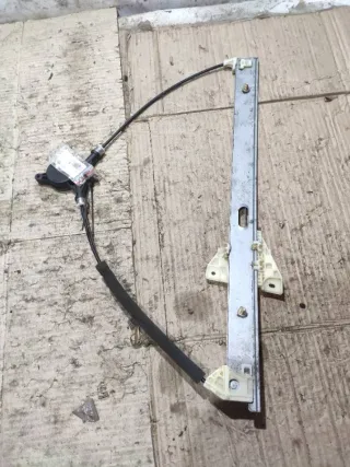  Стеклоподъемник левый передний Mazda 3 BK Арт 94952733, вид 4