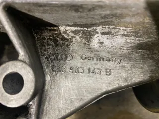046903143B Кронштейн вискомуфты Audi A6 C4 (S6,RS6) 2.5л Арт 95721674, вид 5