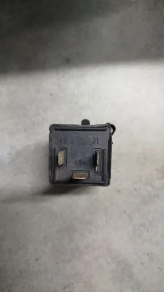 61311371908 Реле поворотов BMW 5 E28 Арт 95726836, вид 2