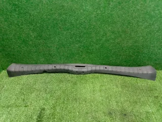 9630316277 Накладка внутренняя на заднюю панель кузова Citroen Xsara Picasso Арт 95752022, вид 1