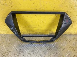 42749848 Рамка под магнитолу Chevrolet TrailBlazer 3 Арт 360-2, вид 1