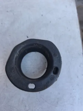 31451318 Опора амортизатора нижняя (чашка) Volvo  V60 2 Арт 0457, вид 1