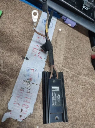 4B5919891 Антенна GPS Audi A6 C5 (S6,RS6) Арт 006532, вид 1